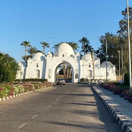 Aparthotel Private Furnished Studio At Domina Coral Bay Hareem