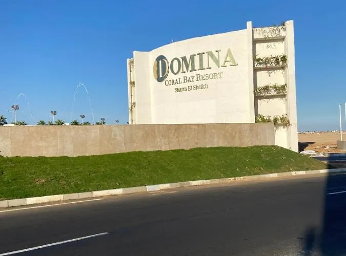 Private Furnished Studio At Domina Coral Bay Hareem