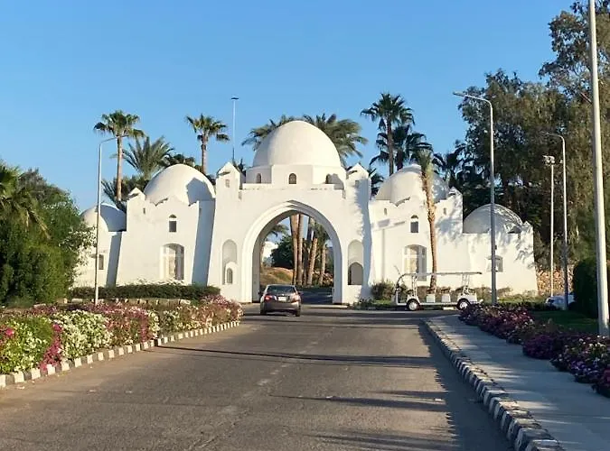 Private Furnished Studio At Domina Coral Bay Hareem Отель Шарм-эль-Шейх
